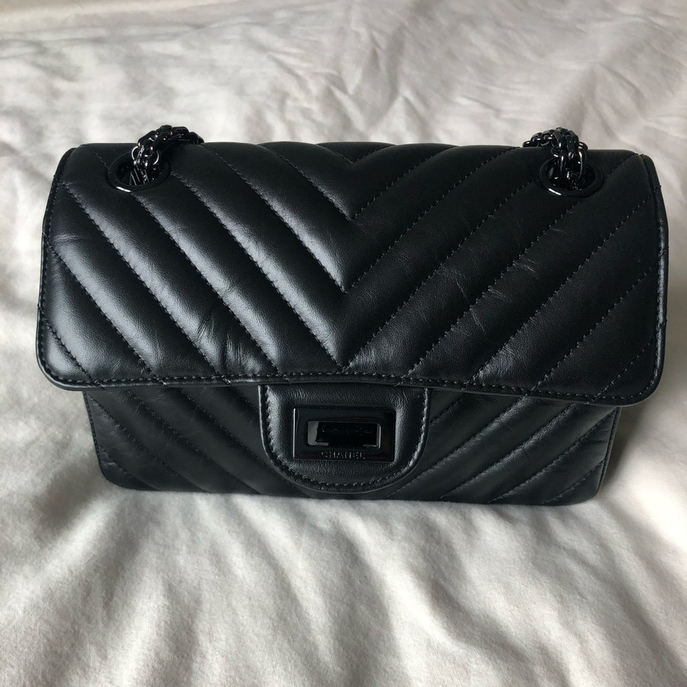 Chanel So Black Reissue Mini